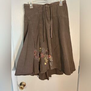 Unique Green cotton hi-low midi skirt, made in Italy, never worn, waist 31”